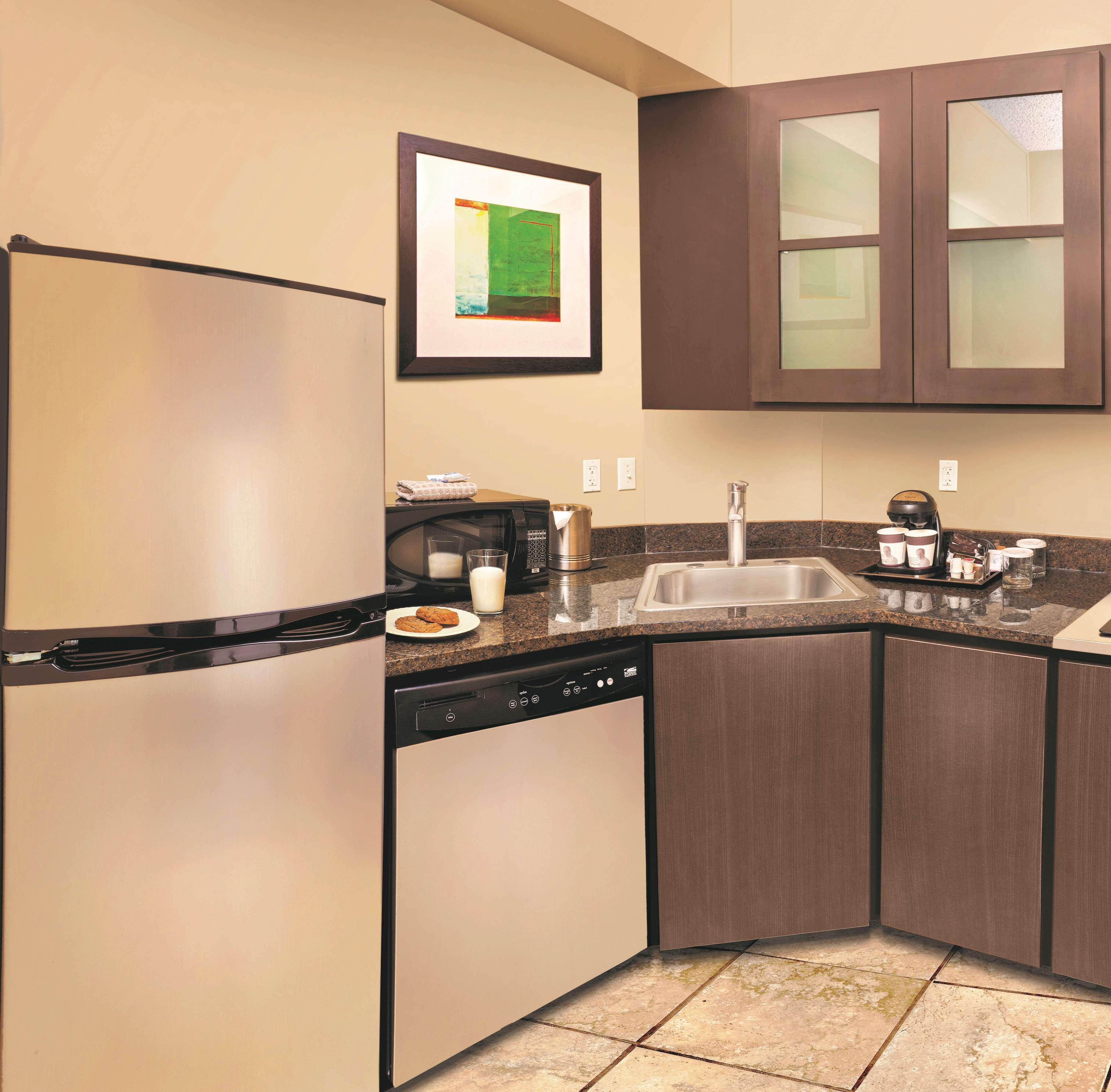 Doubletree Suites By Hilton Austin Downtown Capitol Buitenkant foto