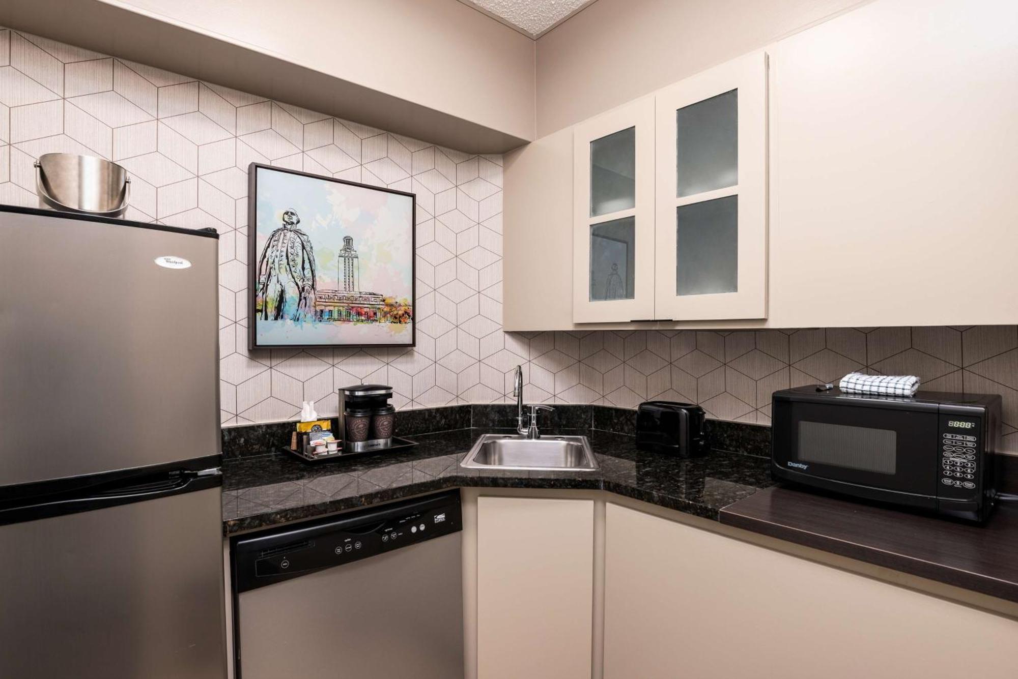 Doubletree Suites By Hilton Austin Downtown Capitol Buitenkant foto