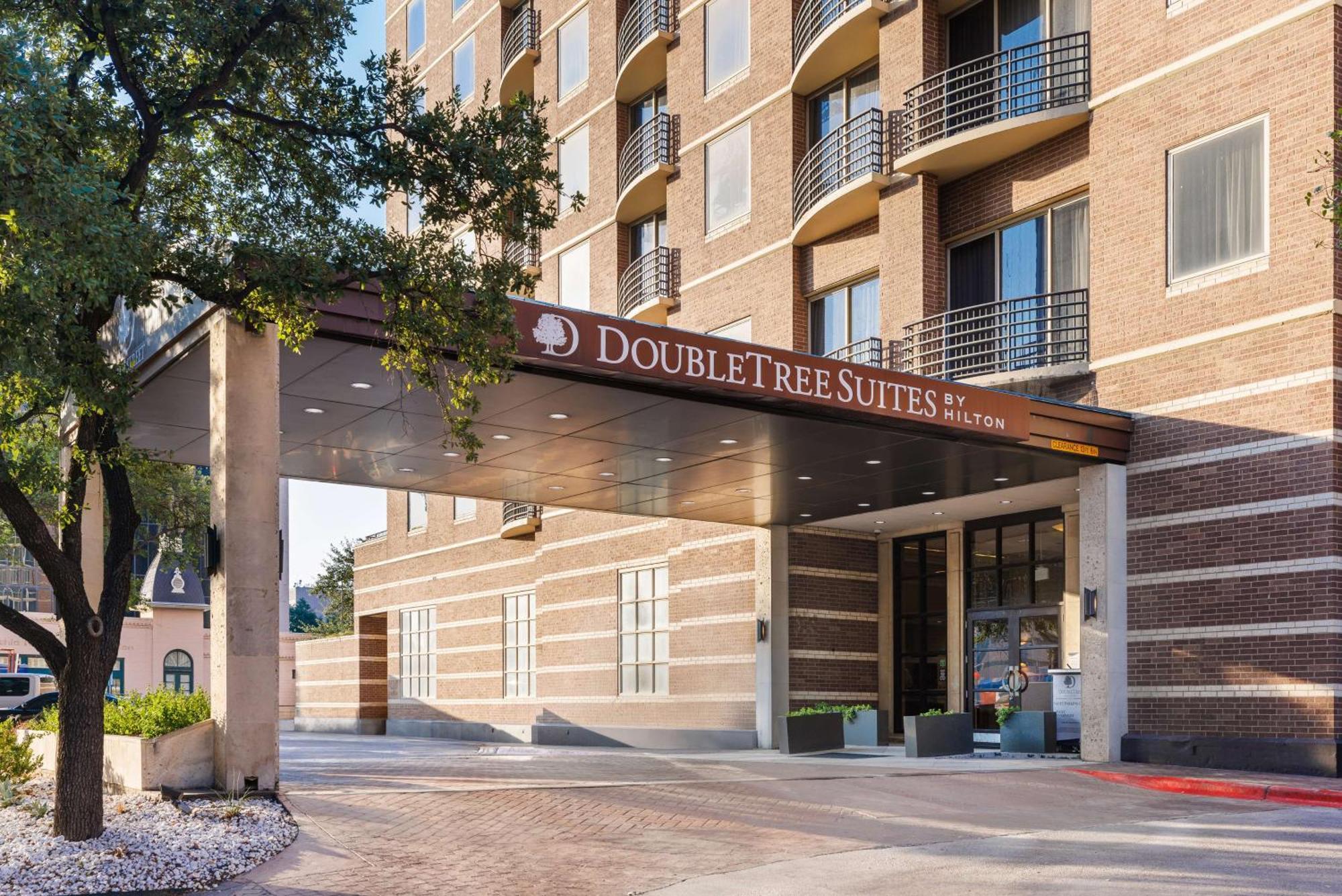 Doubletree Suites By Hilton Austin Downtown Capitol Buitenkant foto