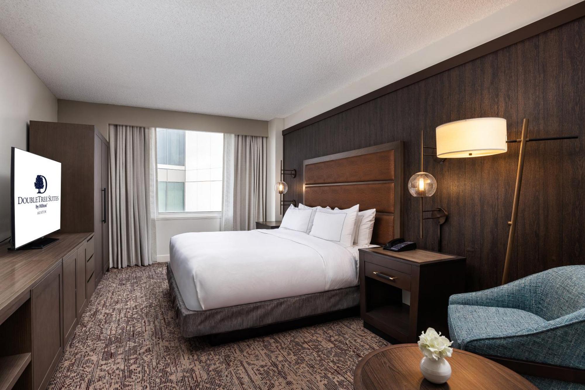 Doubletree Suites By Hilton Austin Downtown Capitol Buitenkant foto