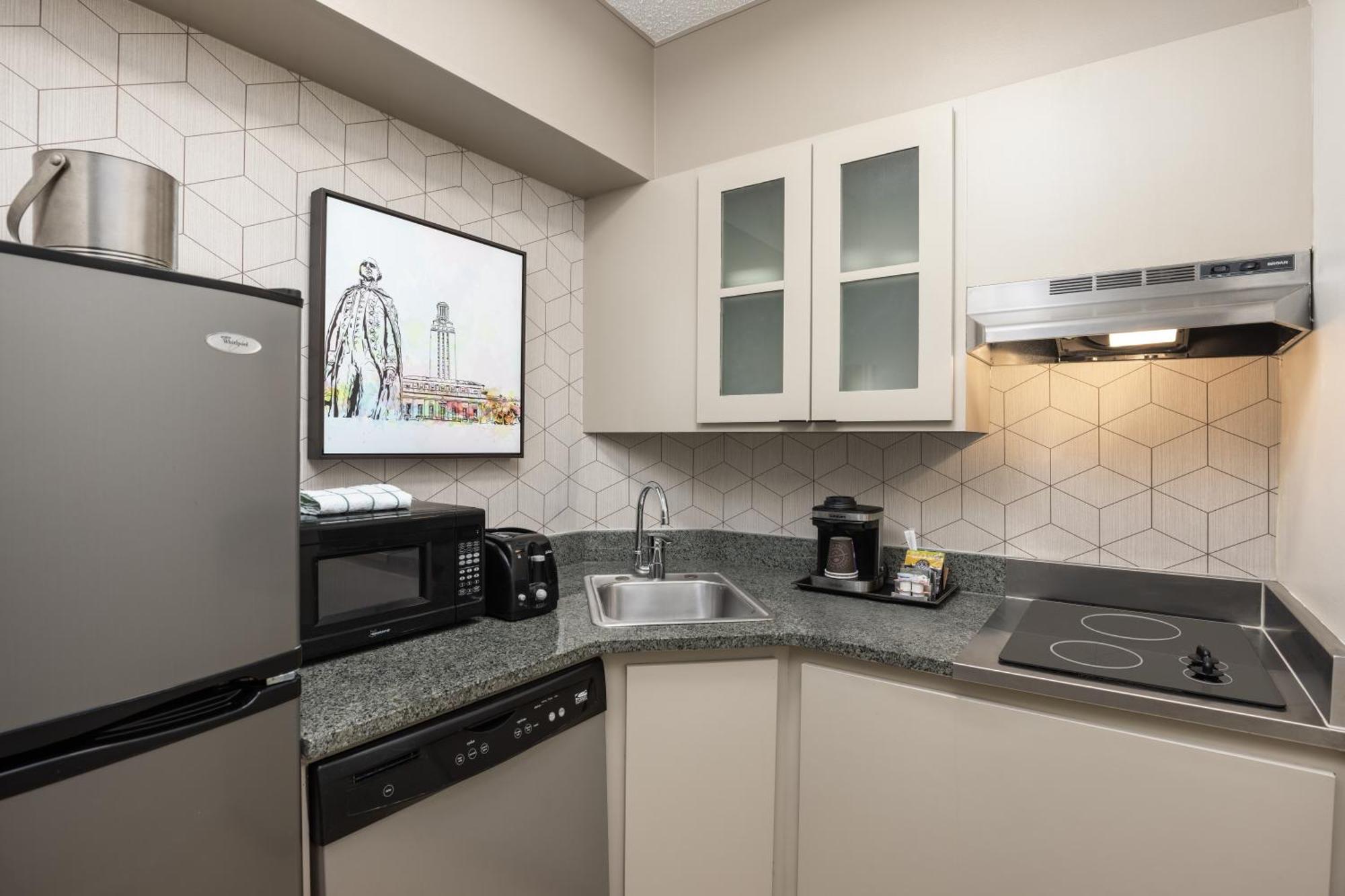 Doubletree Suites By Hilton Austin Downtown Capitol Buitenkant foto