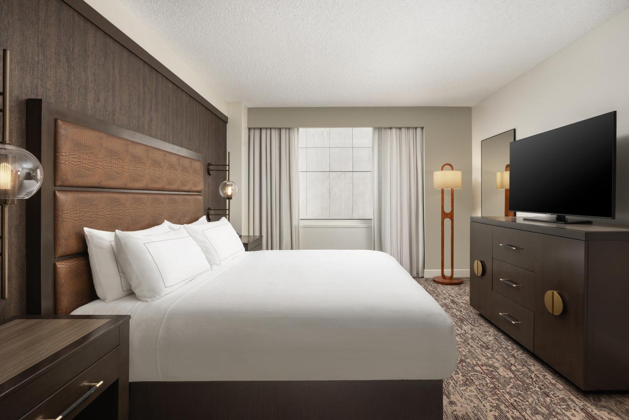 Doubletree Suites By Hilton Austin Downtown Capitol Buitenkant foto
